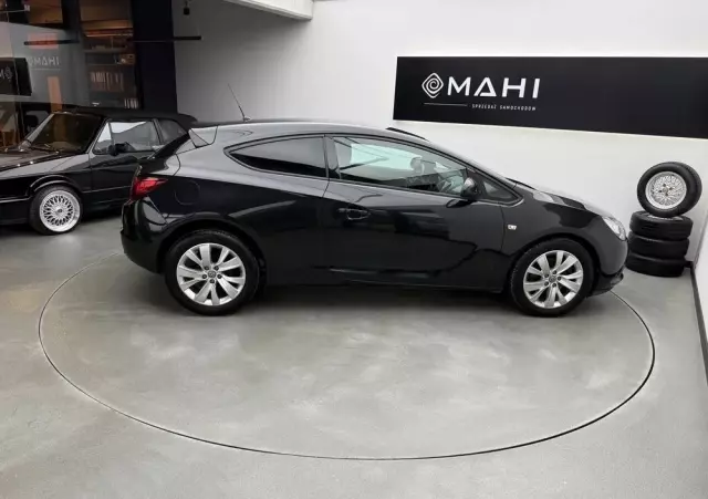 OPEL Astra GTC 1.4 Turbo