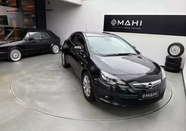 OPEL Astra GTC 1.4 Turbo