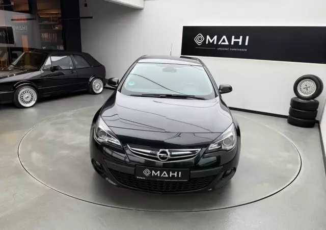 OPEL Astra GTC 1.4 Turbo