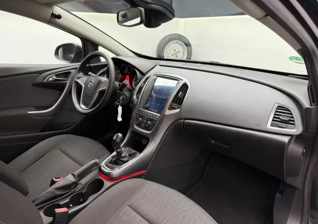 OPEL Astra GTC 1.4 Turbo