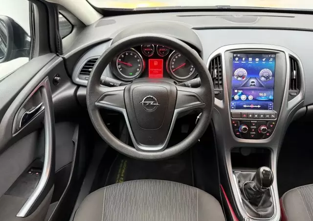 OPEL Astra GTC 1.4 Turbo