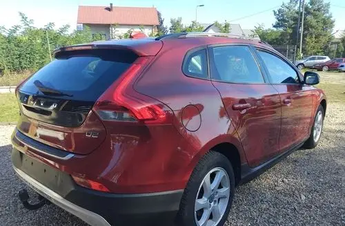 VOLVO V40 Cross Country 