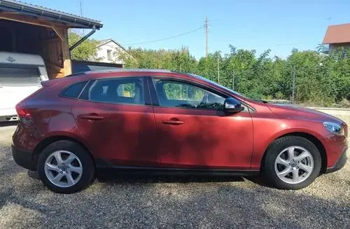 VOLVO V40 Cross Country 