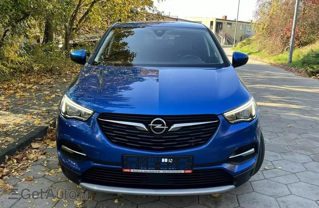OPEL Grandland 