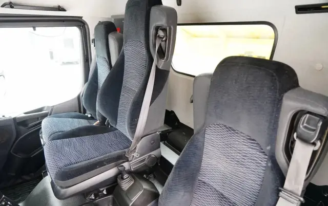 MERCEDES-BENZ AROCS 4151 / 8X8 / WYWROTKA TYLNOZSYPOWA / HYDROKLAPA / 6 M / AUTOMAT / EURO 6 