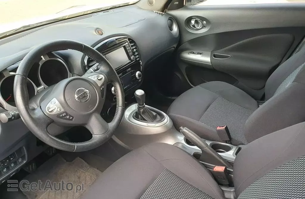 NISSAN Juke 