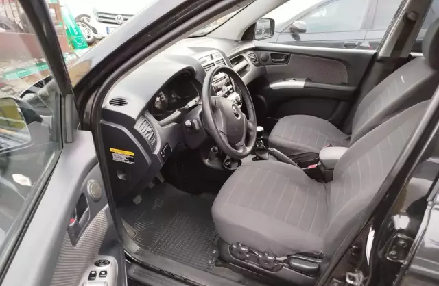 KIA Sportage 2.0 CRDi (140 KM)