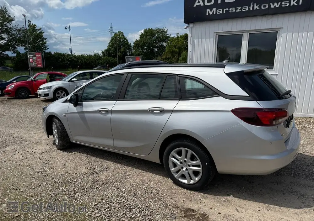 OPEL Astra 1.6 CDTI Enjoy