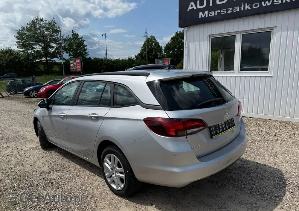 OPEL Astra 1.6 CDTI Enjoy