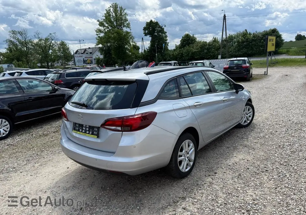 OPEL Astra 1.6 CDTI Enjoy