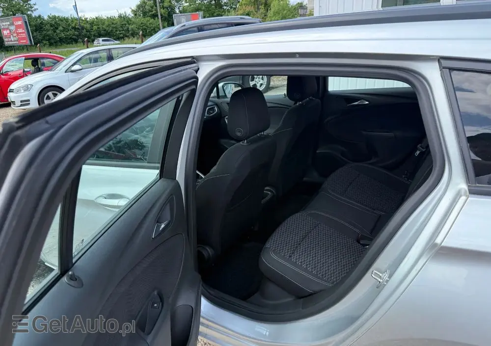 OPEL Astra 1.6 CDTI Enjoy