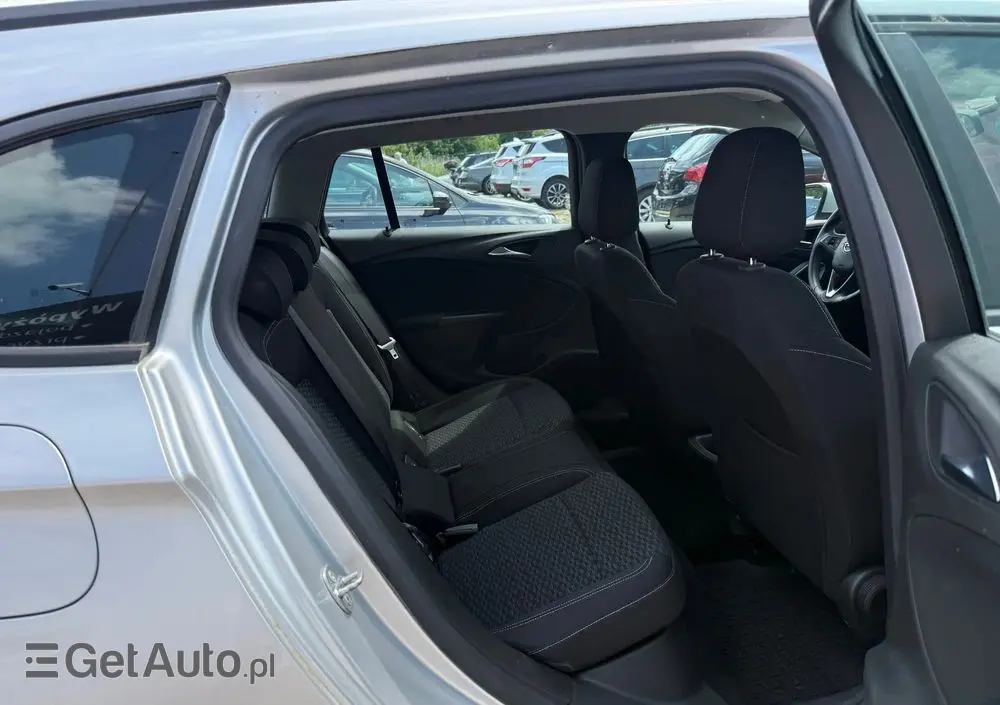 OPEL Astra 1.6 CDTI Enjoy