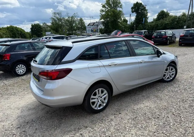 OPEL Astra 1.6 CDTI Enjoy