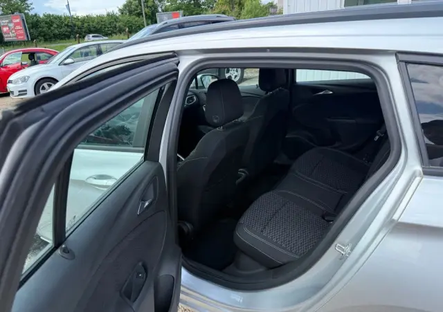 OPEL Astra 1.6 CDTI Enjoy