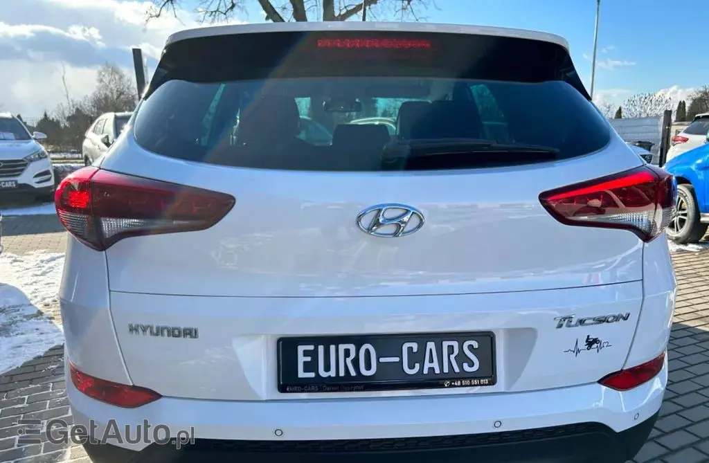 HYUNDAI Tucson 