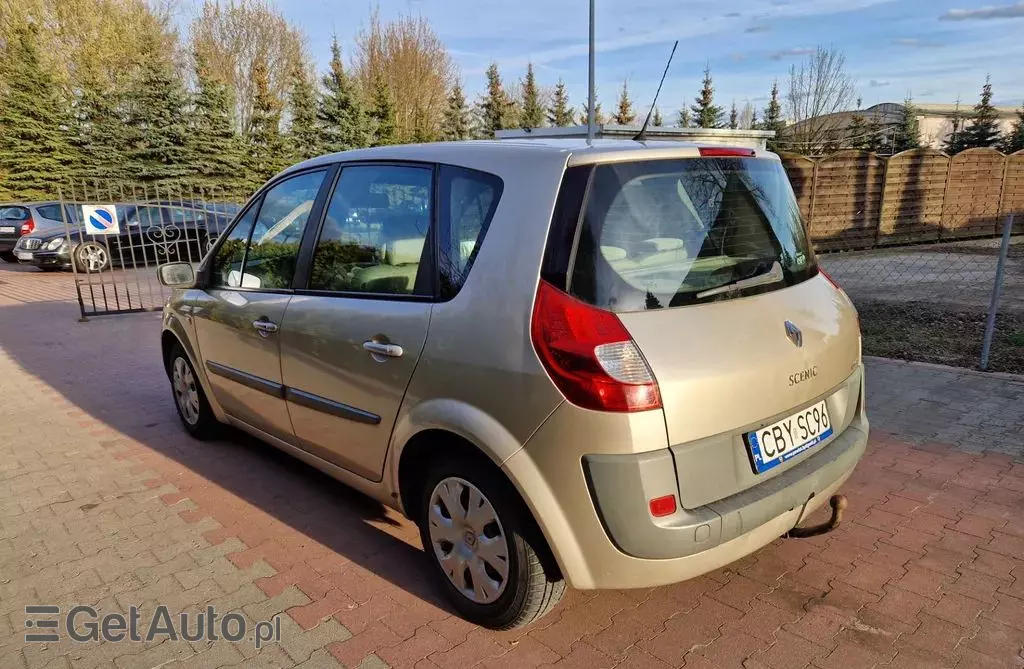 RENAULT Scenic 