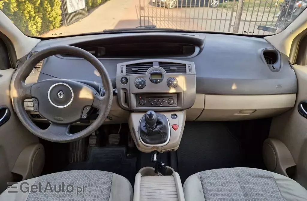 RENAULT Scenic 