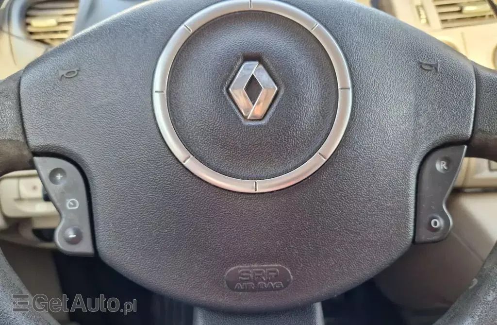 RENAULT Scenic 