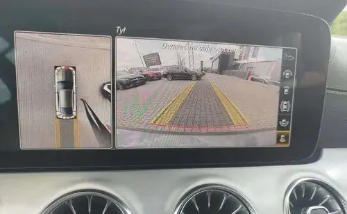 MERCEDES-BENZ Klasa E 