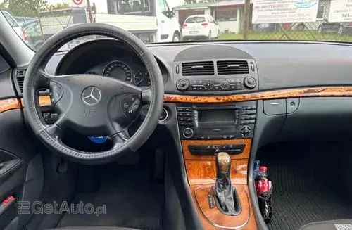 MERCEDES-BENZ Klasa E 