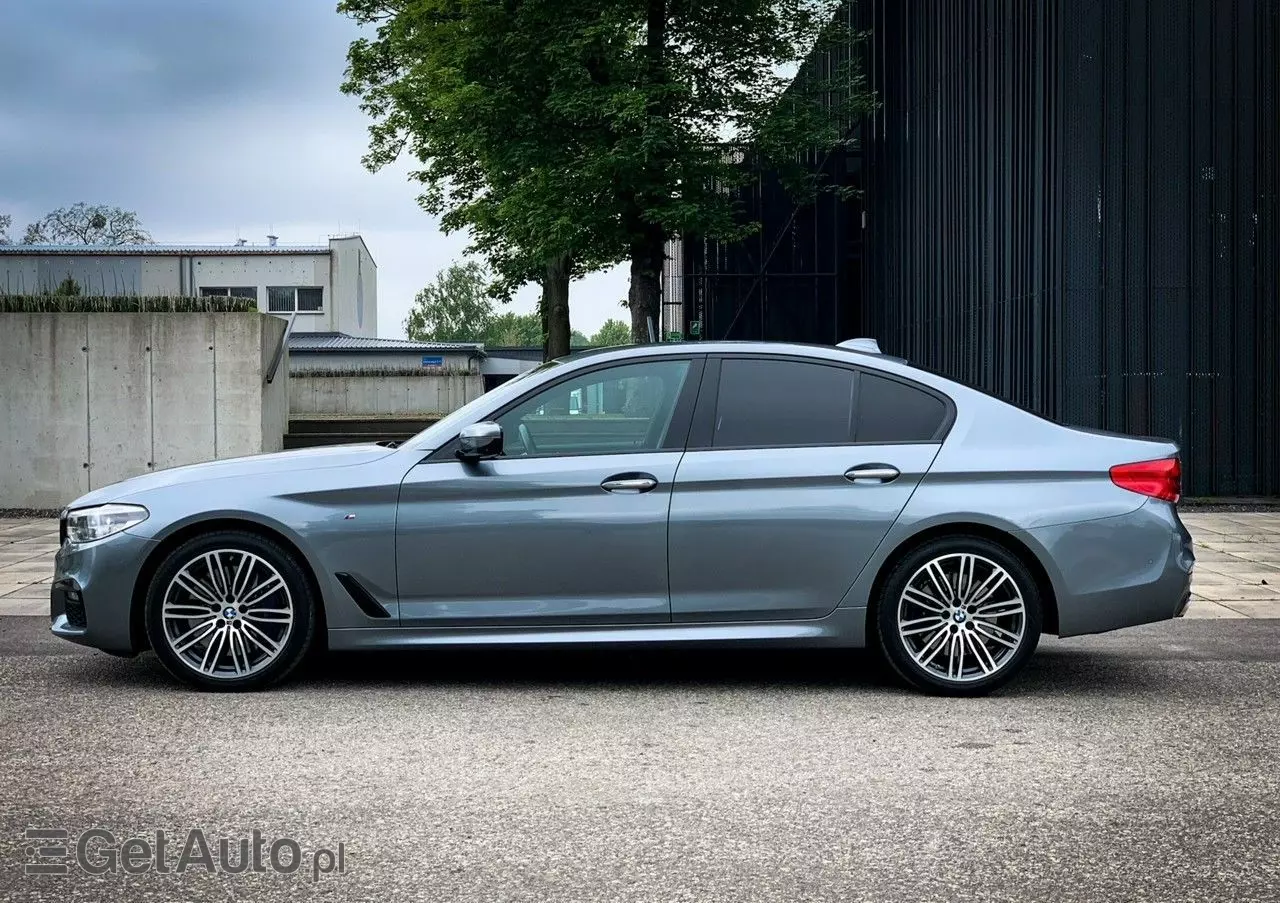 BMW Seria 5 540d xDrive M Sport sport