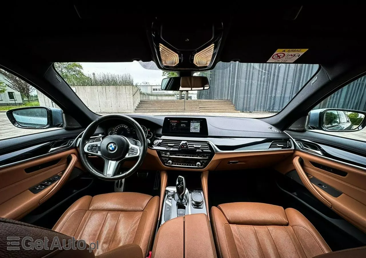 BMW Seria 5 540d xDrive M Sport sport