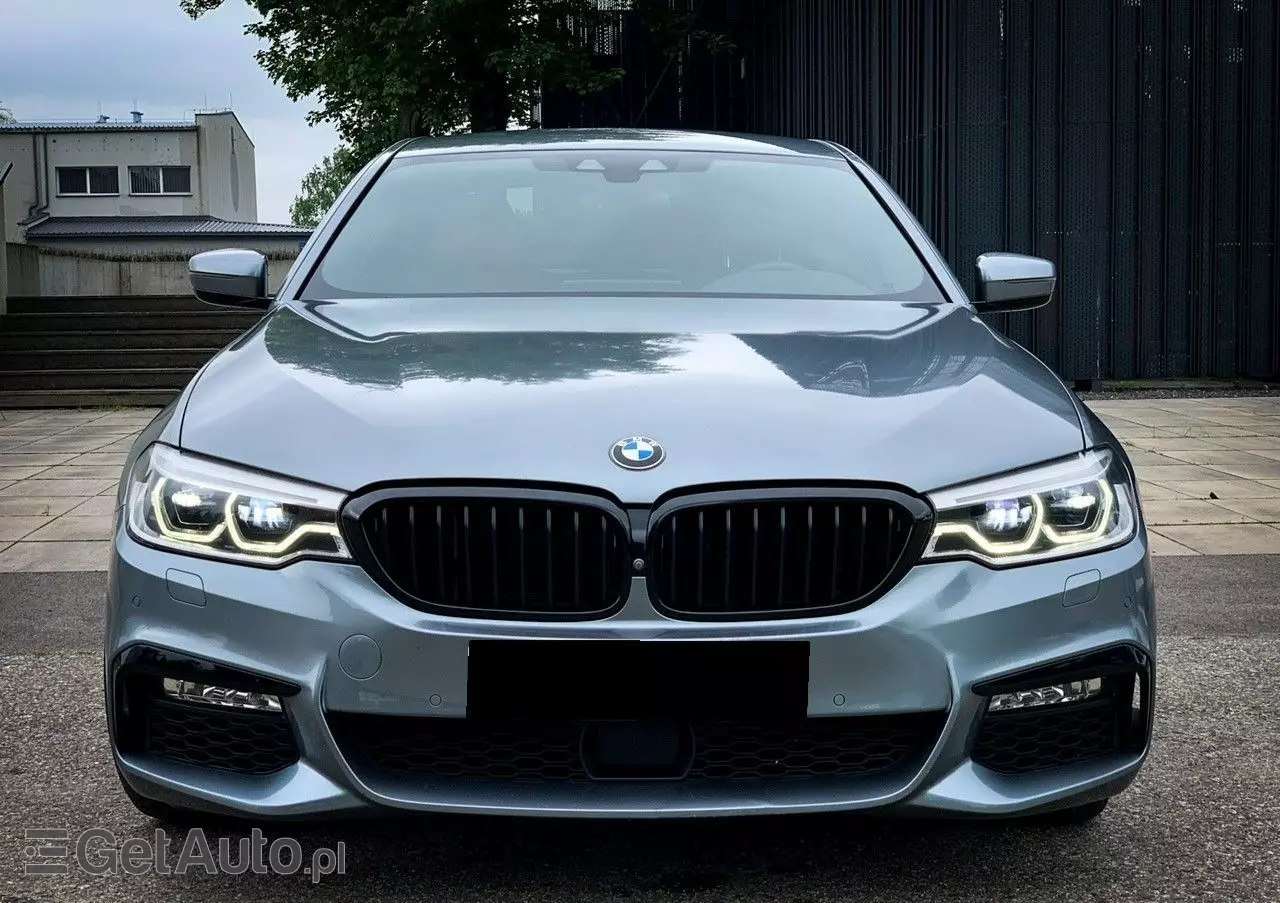 BMW Seria 5 540d xDrive M Sport sport