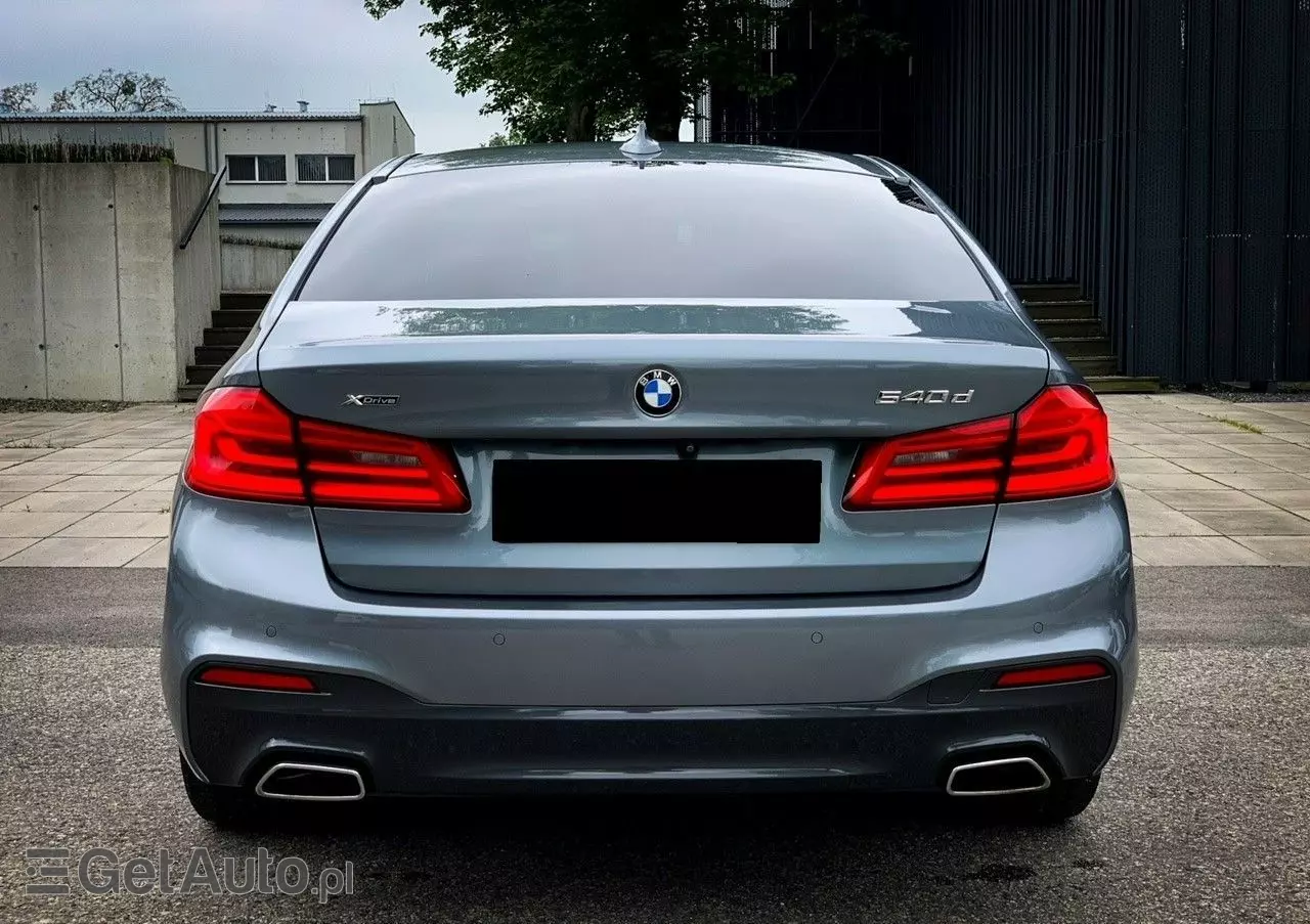 BMW Seria 5 540d xDrive M Sport sport