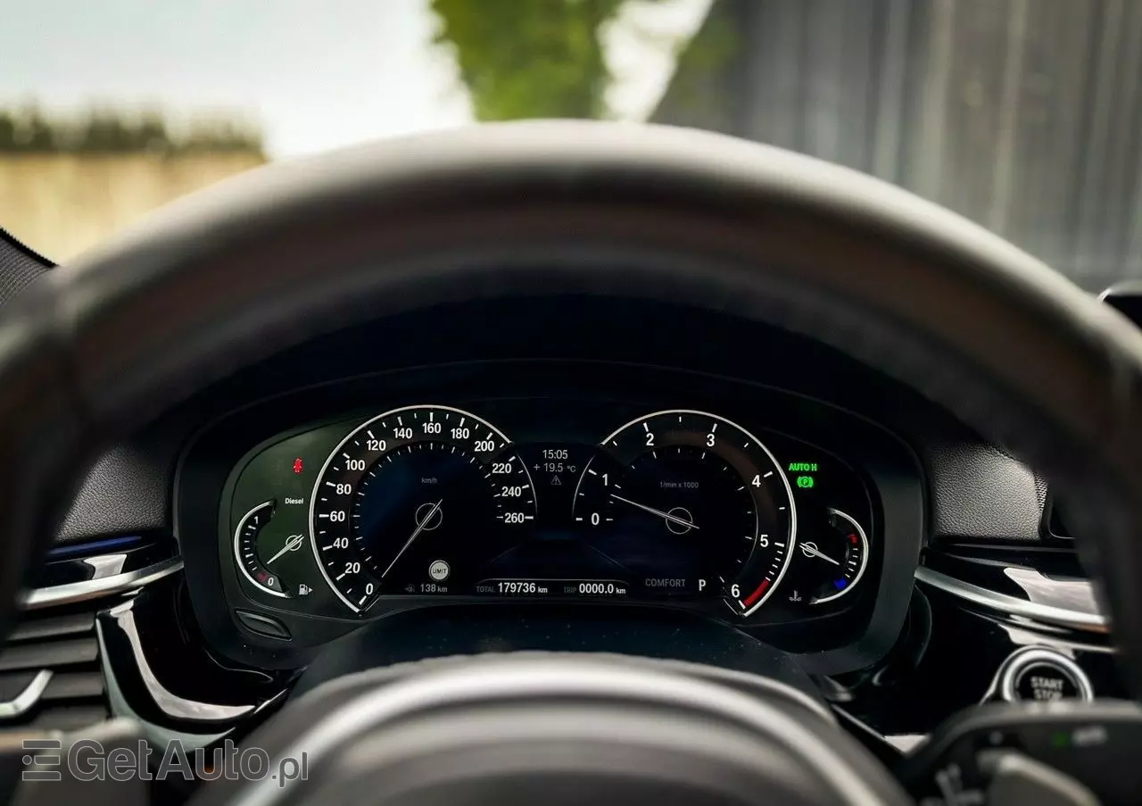 BMW Seria 5 540d xDrive M Sport sport