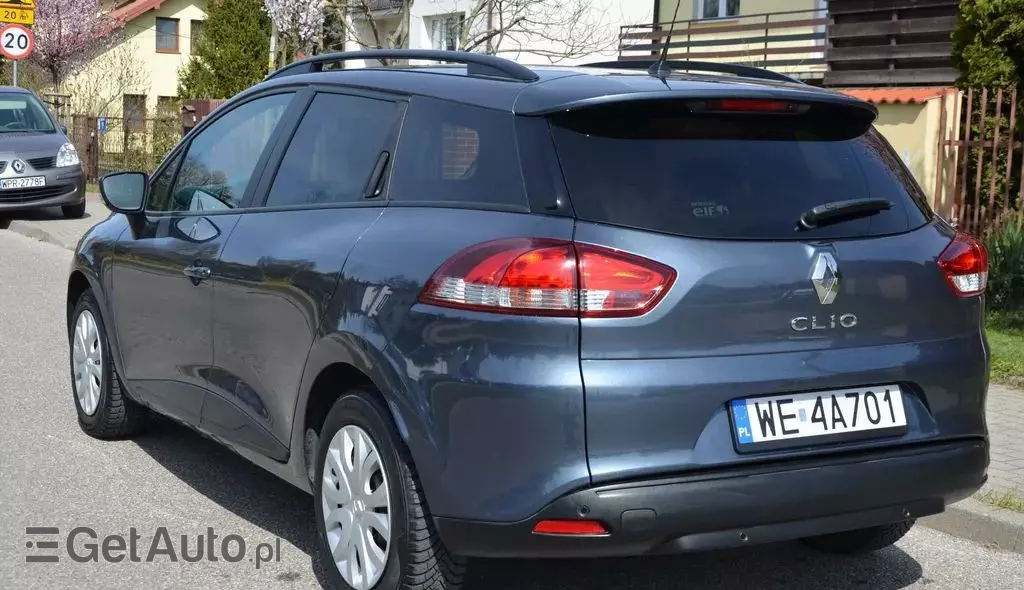 RENAULT Clio 