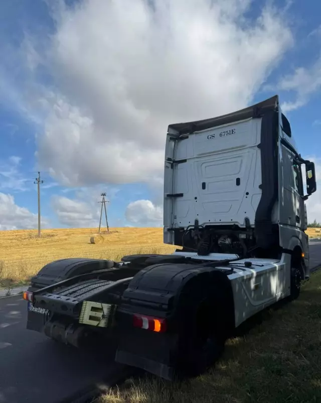 MERCEDES-BENZ Actros 1845 *931* 