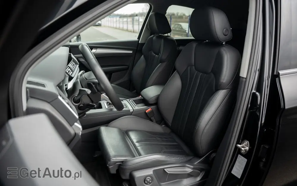 AUDI Q5 50 TFSIe quattro S tronic S line