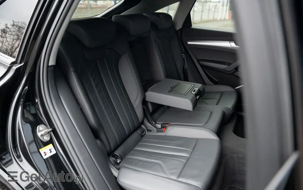 AUDI Q5 50 TFSIe quattro S tronic S line