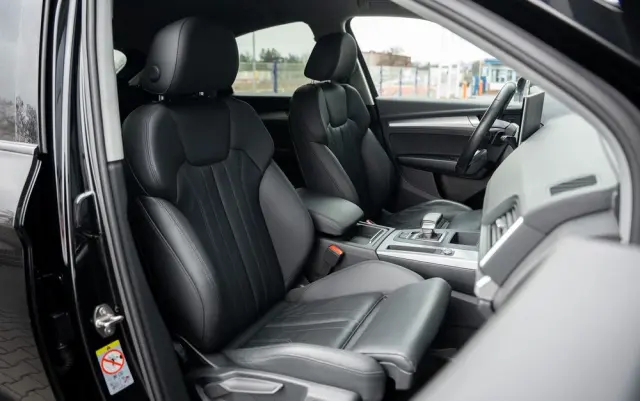 AUDI Q5 50 TFSIe quattro S tronic S line