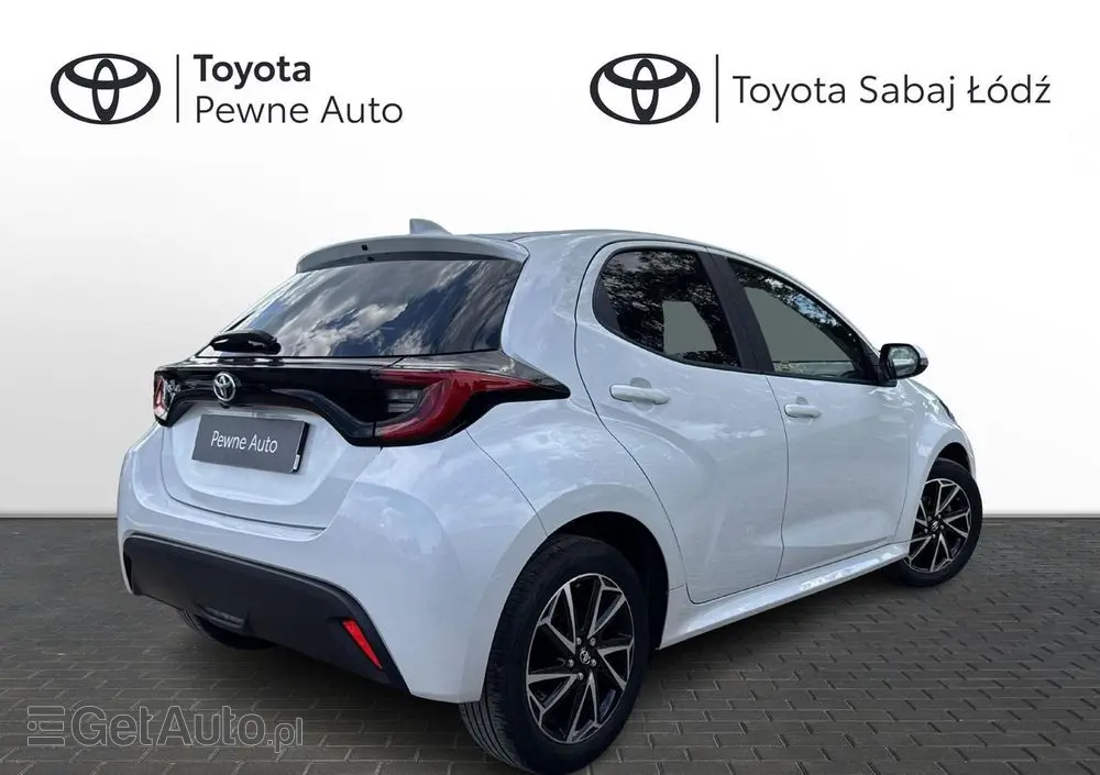 TOYOTA Yaris 