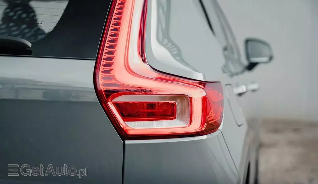 VOLVO Xc 40 