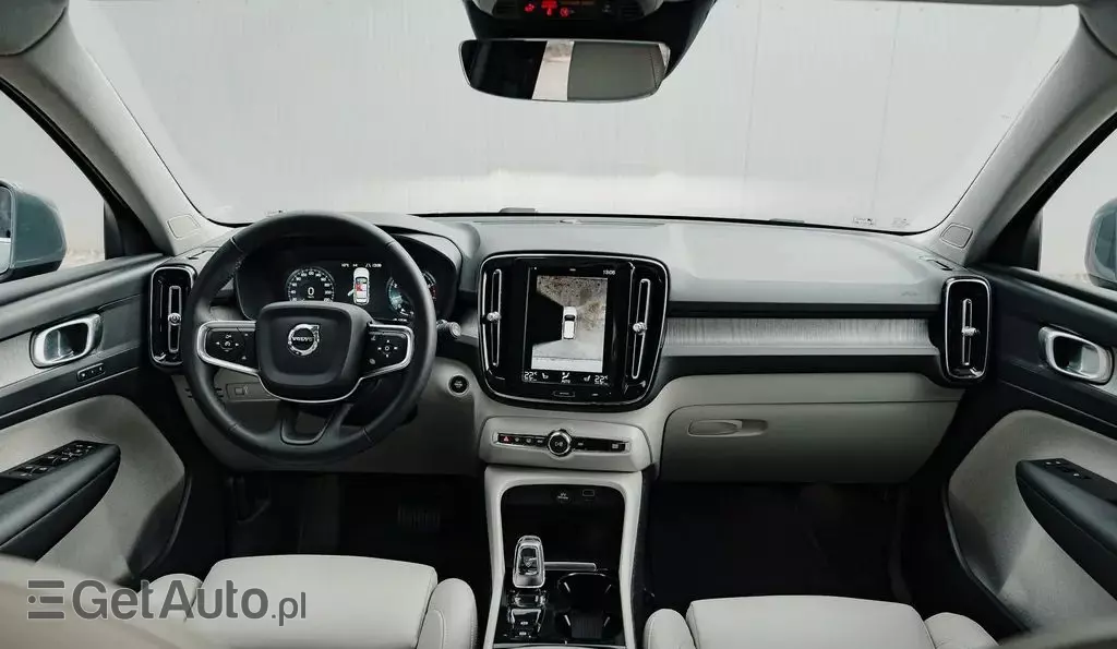 VOLVO Xc 40 