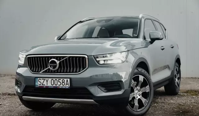 VOLVO Xc 40 