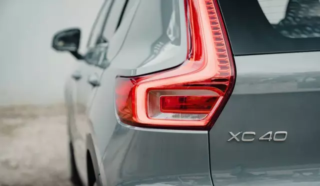 VOLVO Xc 40 