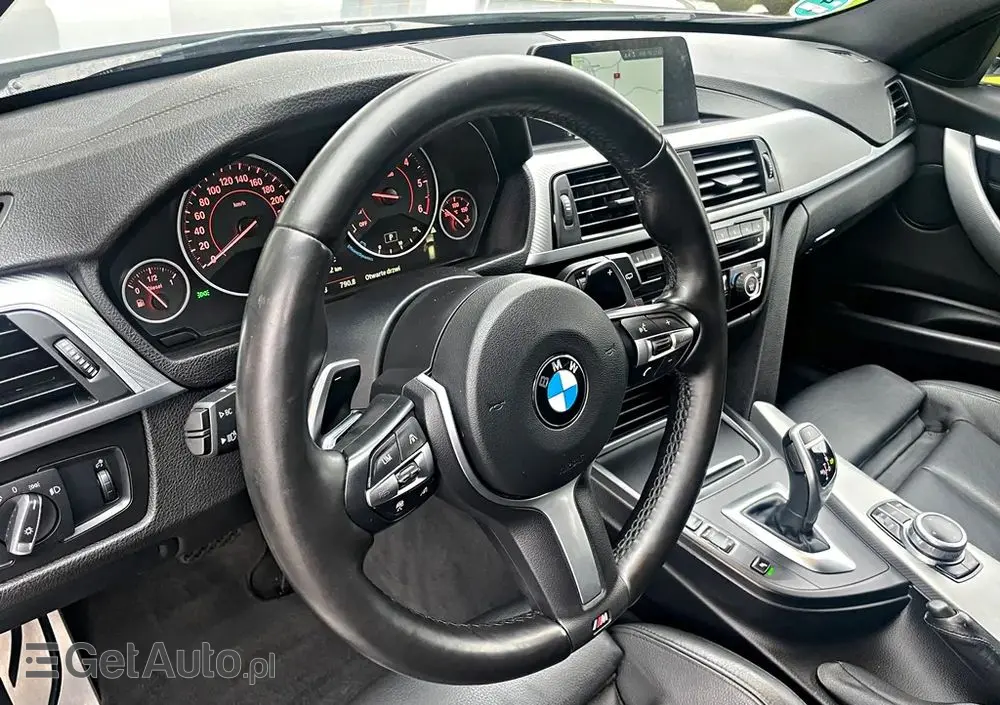BMW Seria 3 320d Edition M Sport Shadow