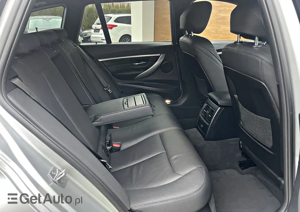 BMW Seria 3 320d Edition M Sport Shadow