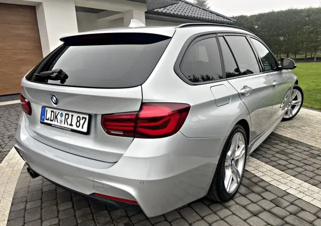 BMW Seria 3 320d Edition M Sport Shadow