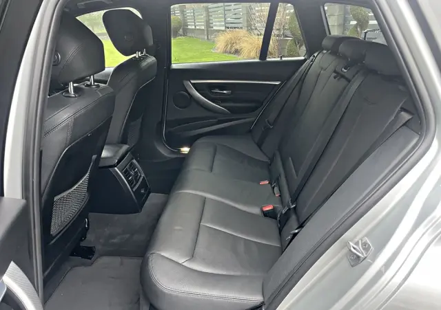 BMW Seria 3 320d Edition M Sport Shadow