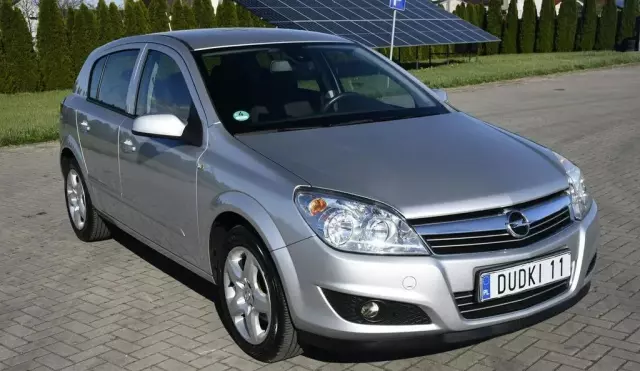OPEL Astra 
