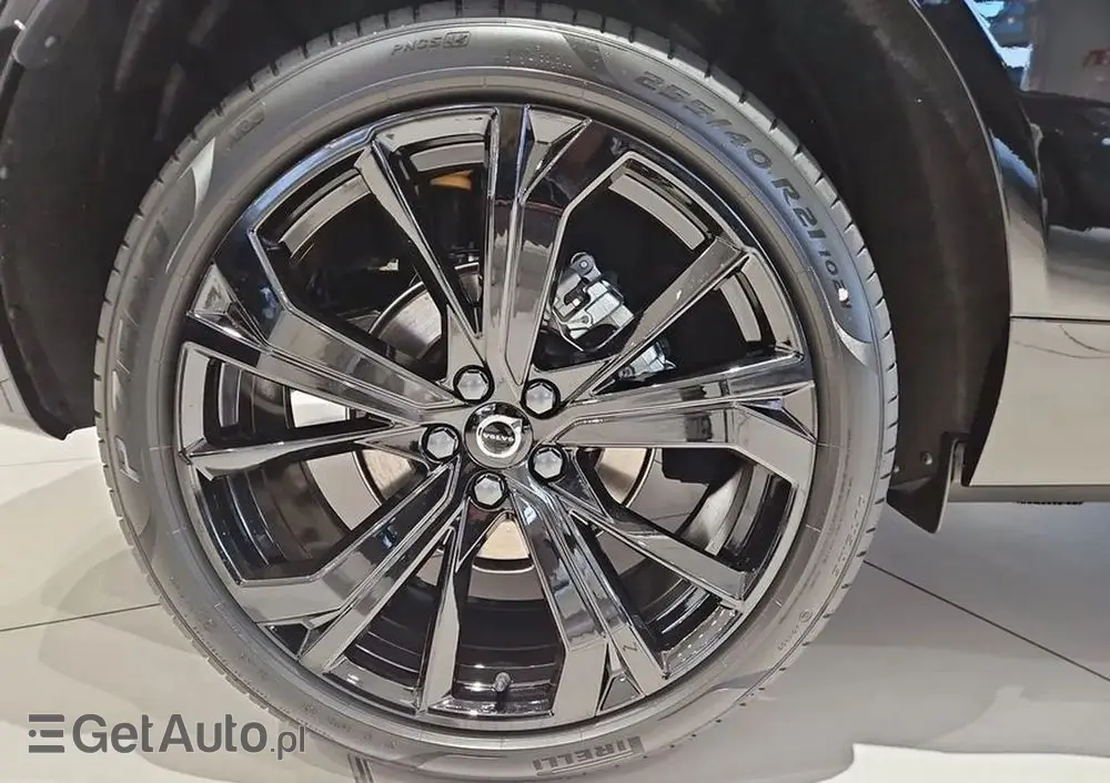 VOLVO XC 60 B5 B AWD Plus Black Edition