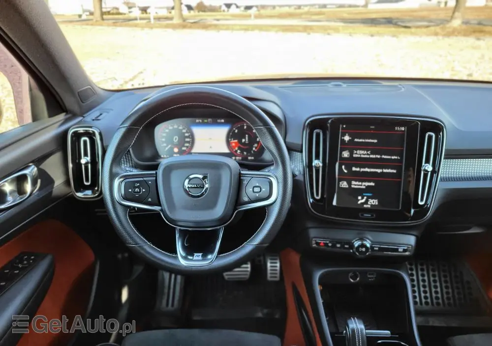 VOLVO XC 40 D4 AWD Geartronic R-Design