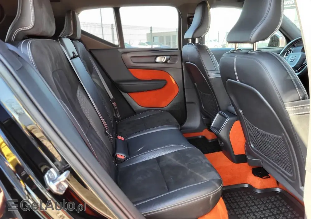 VOLVO XC 40 D4 AWD Geartronic R-Design