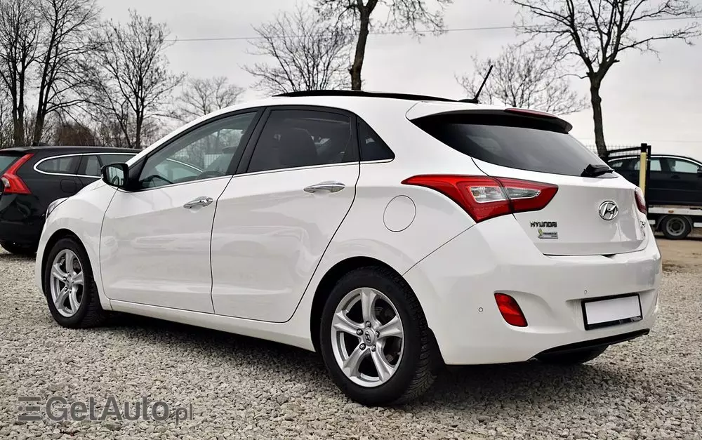 HYUNDAI I30 1.6 CRDI Fifa World Cup Edition