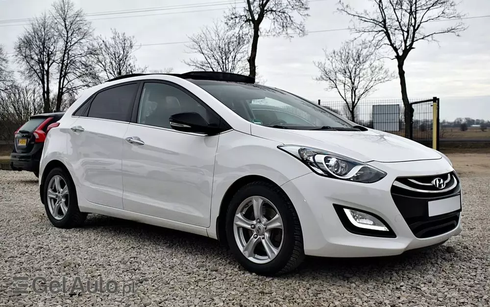 HYUNDAI I30 1.6 CRDI Fifa World Cup Edition