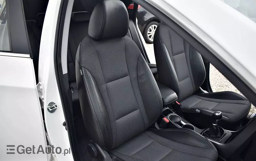 HYUNDAI I30 1.6 CRDI Fifa World Cup Edition